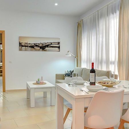 Apartamento San Julian Sevilla Dış mekan fotoğraf