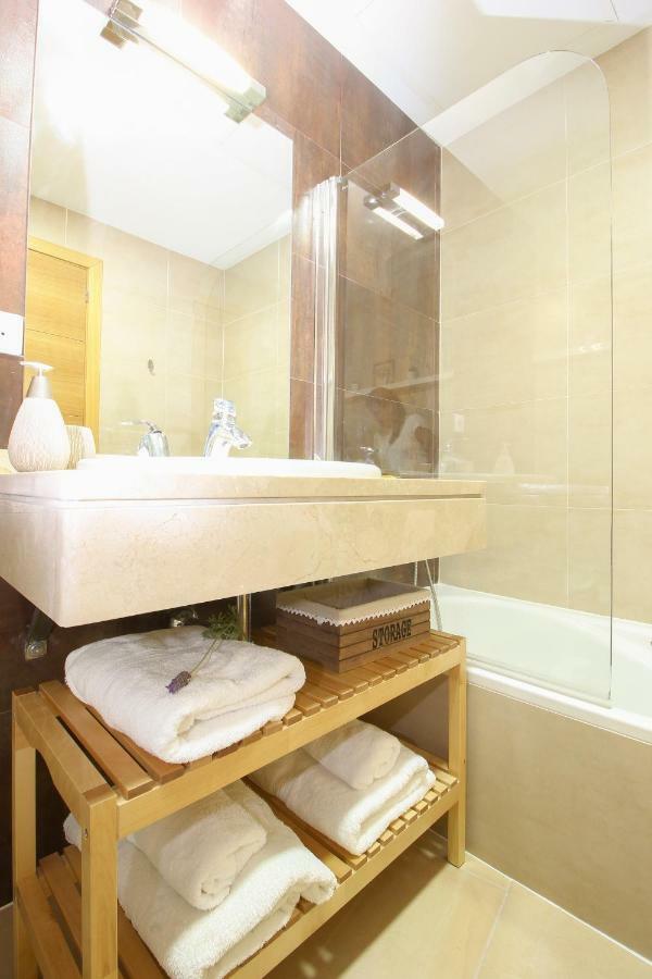 Apartamento San Julian Sevilla Dış mekan fotoğraf
